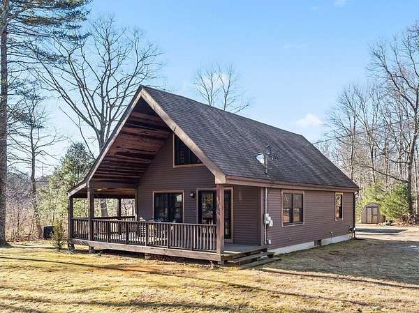 1.54 Acres of Residential Land with Home for Sale in Brimfield, Massachusetts