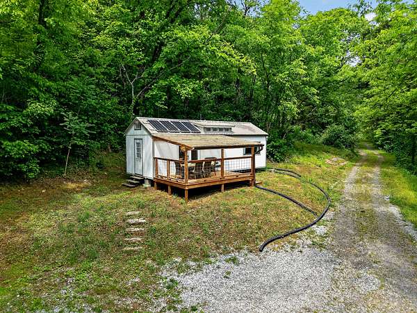 51.1 Acres of Recreational & Residential Land for Sale in Elmwood, Tennessee