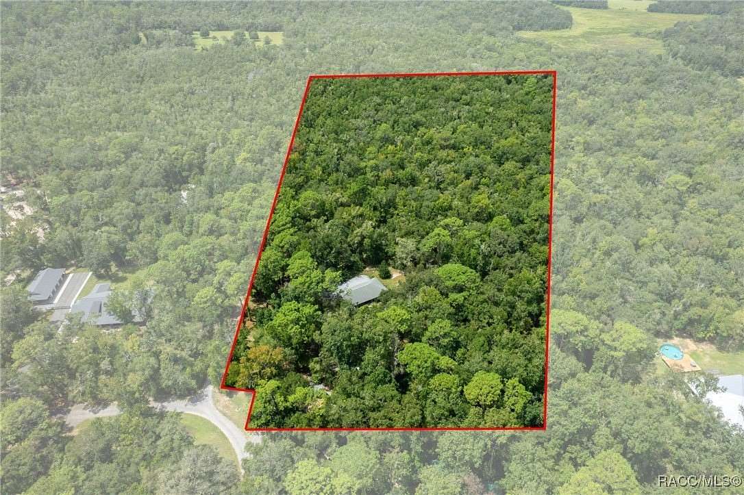 4.9 Acres of Residential Land with Home for Sale in Brooksville, Florida
