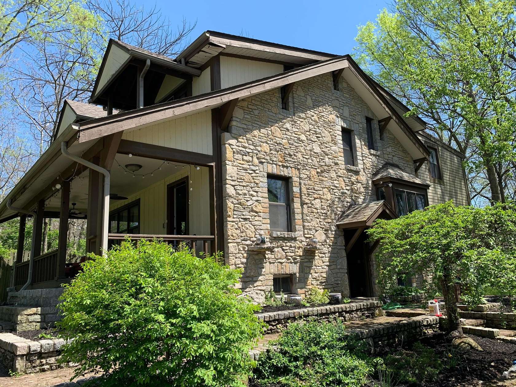 3 Acres of Residential Land with Home for Lease in Dublin, Ohio