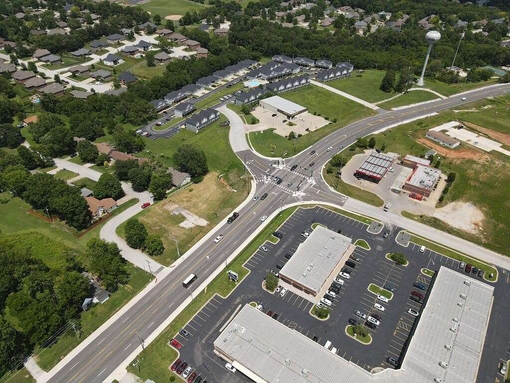 0.92 Acres of Commercial Land for Sale in Nixa, Missouri