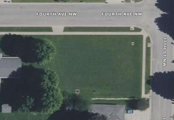 0.29 Acres of Residential Land for Sale in Waverly, Iowa