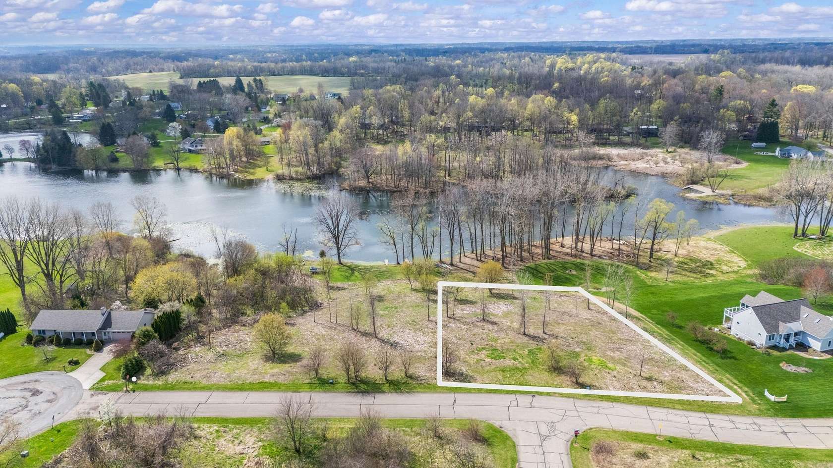 1 Acre of Residential Land for Sale in Berrien Springs, Michigan