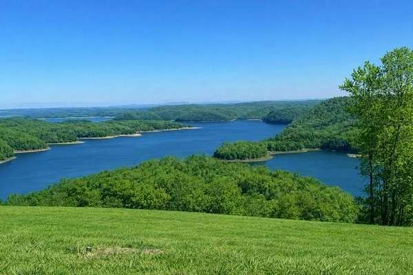 2 Acres of Residential Land for Sale in Hilham, Tennessee