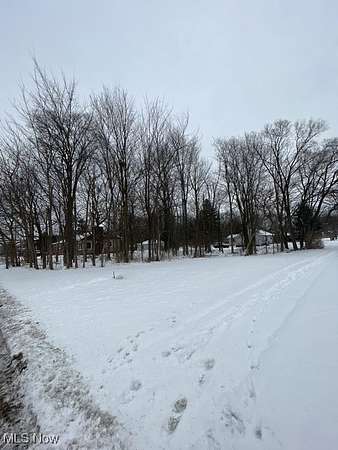 0.39 Acres of Commercial Land for Sale in Westlake, Ohio