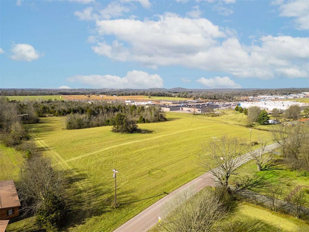 8.55 Acres of Commercial Land for Sale in Russellville, Kentucky