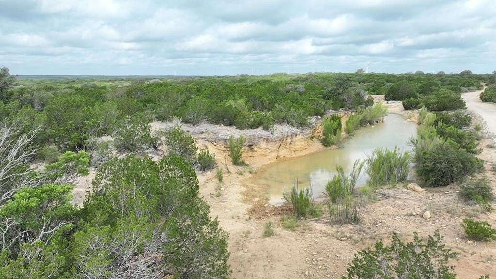 106 Acres of Land for Sale in Carta Valley, Texas
