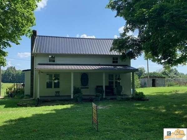 2 Acres of Land with Home for Sale in Edmonton, Kentucky