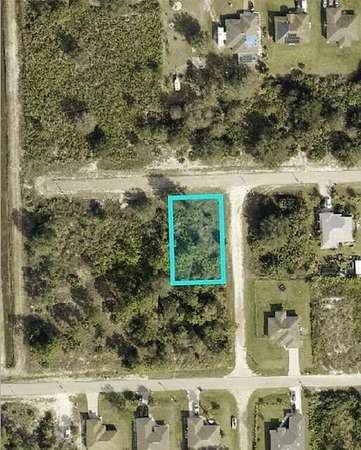 0.25 Acres of Residential Land for Sale in Lehigh Acres, Florida