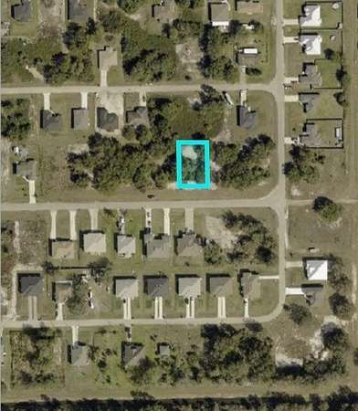 Residential Land for Sale in Lehigh Acres, Florida