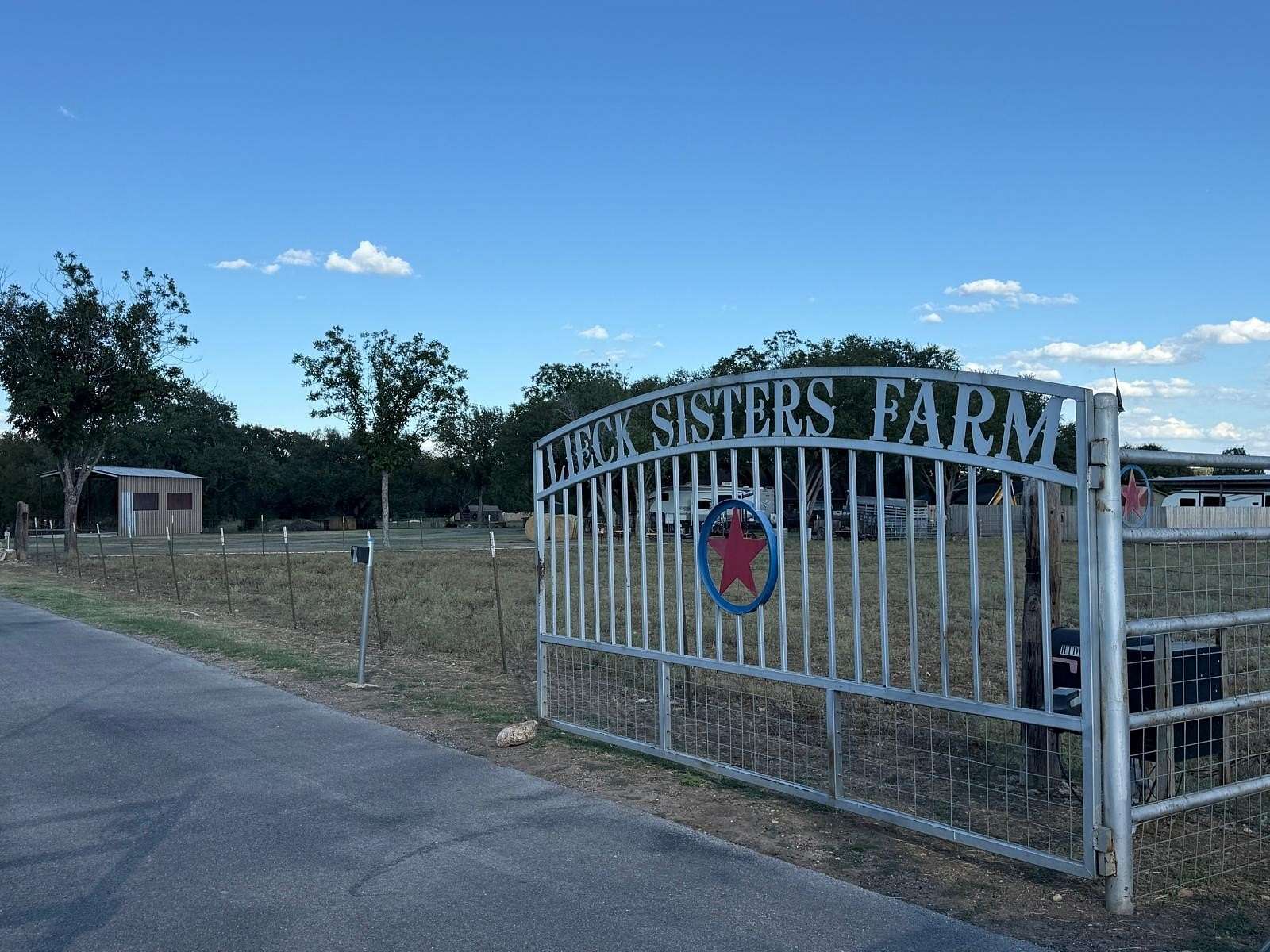 15 Acres of Land with Home for Sale in San Antonio, Texas