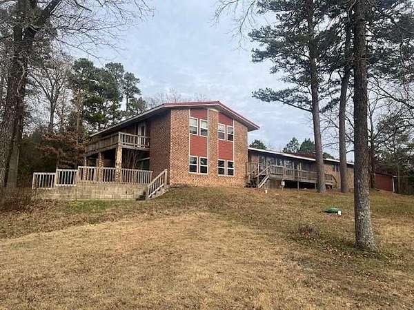3.14 Acres of Residential Land with Home for Sale in Melbourne, Arkansas