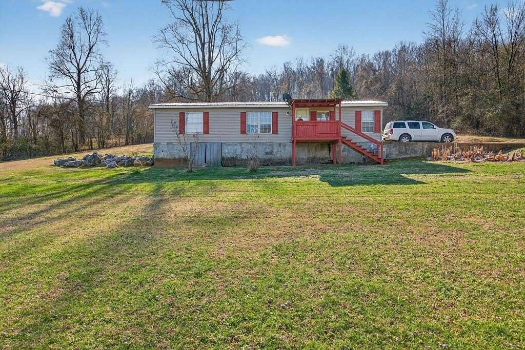 2.9 Acres of Residential Land with Home for Sale in Sparta, Tennessee