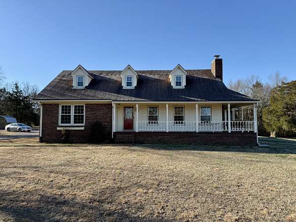 11 Acres of Land with Home for Sale in Murfreesboro, Tennessee