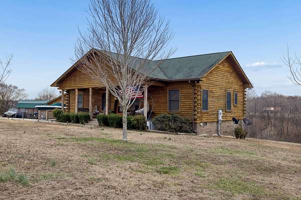 2 Acres of Residential Land with Home for Sale in Waverly, Tennessee