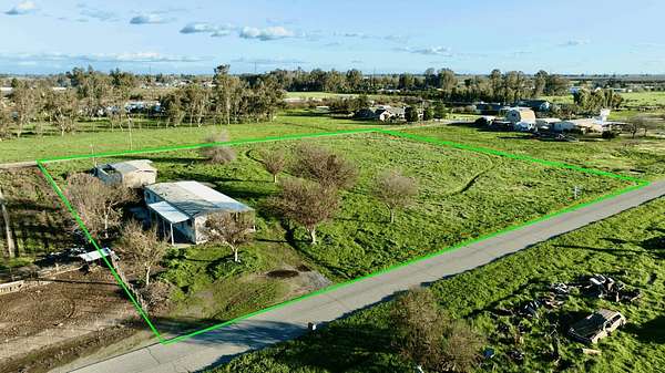 2 Acres of Mixed-Use Land for Sale in Fresno, California
