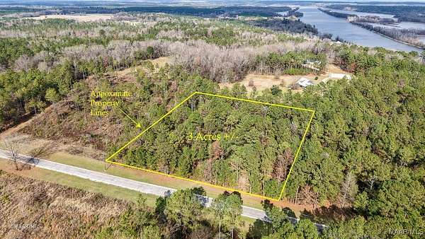 3 Acres of Residential Land for Sale in Camden, Alabama