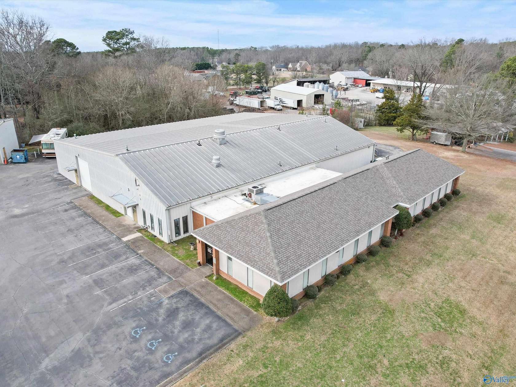 2.34 Acres of Improved Commercial Land for Sale in Arab, Alabama