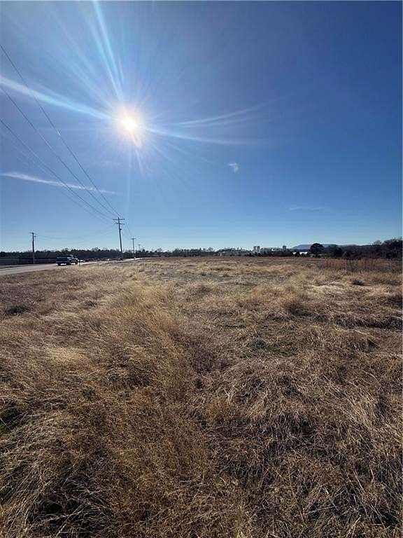 18 Acres of Commercial Land for Sale in Russellville, Arkansas