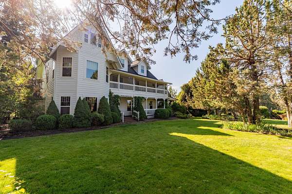 45.6 Acres of Recreational Land with Home for Sale in Sisters, Oregon