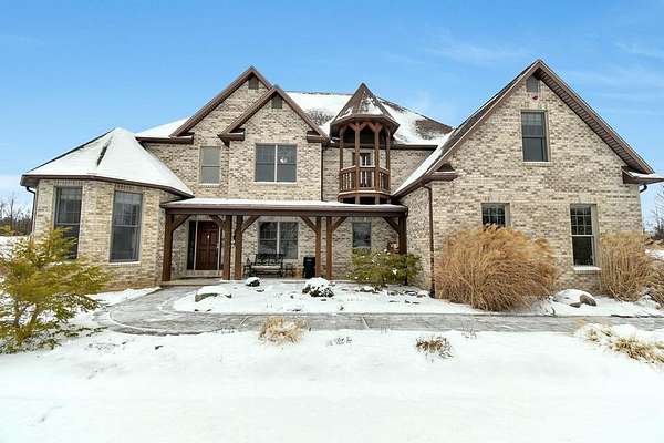 20 Acres of Recreational Land with Home for Sale in Mansfield, Ohio