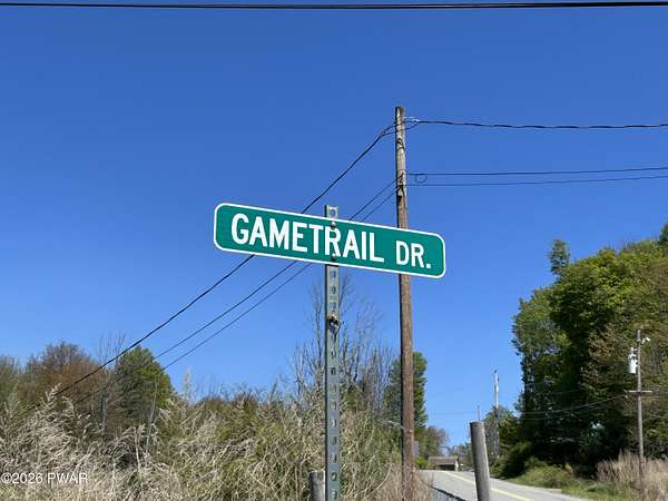 1.39 Acres of Residential Land for Sale in Greentown, Pennsylvania