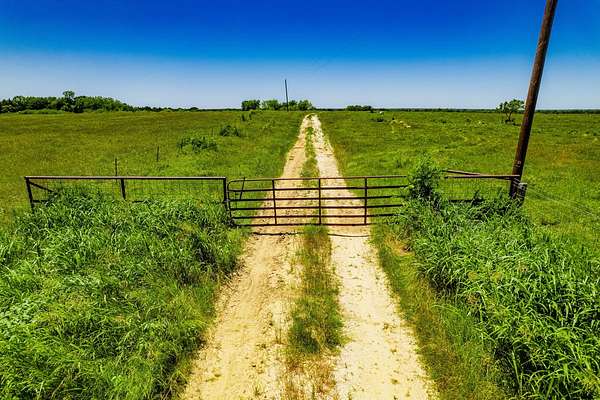 382 Acres of Land for Sale in Mabank, Texas