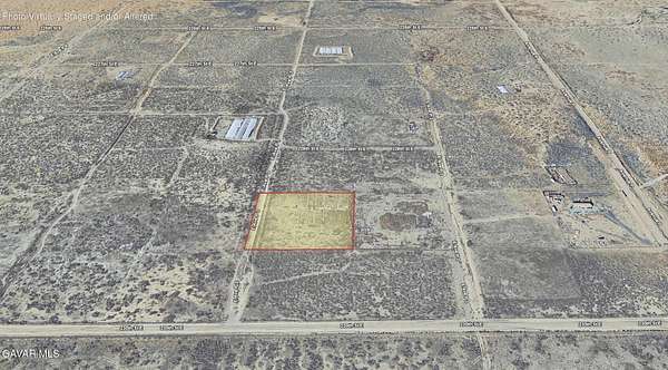2.22 Acres of Residential Land for Sale in Palmdale, California