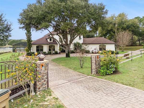 10.6 Acres of Land with Home for Sale in Clermont, Florida