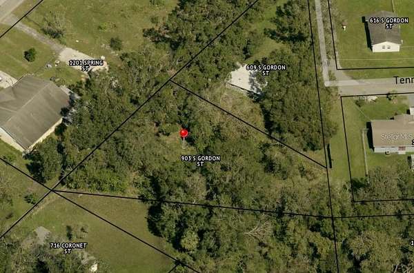 0.41 Acres of Residential Land for Sale in Plant City, Florida