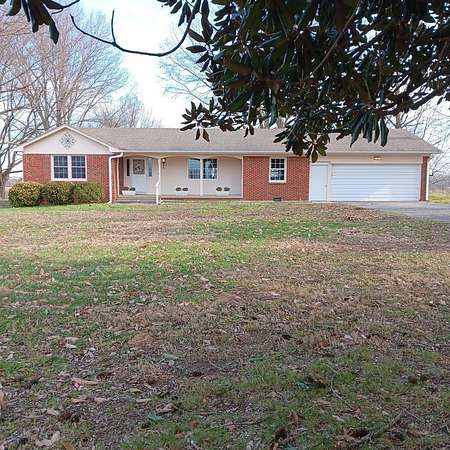 1.89 Acres of Residential Land with Home for Sale in Cottage Grove, Tennessee