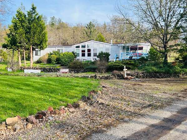 9.19 Acres of Residential Land with Home for Sale in White City, Oregon