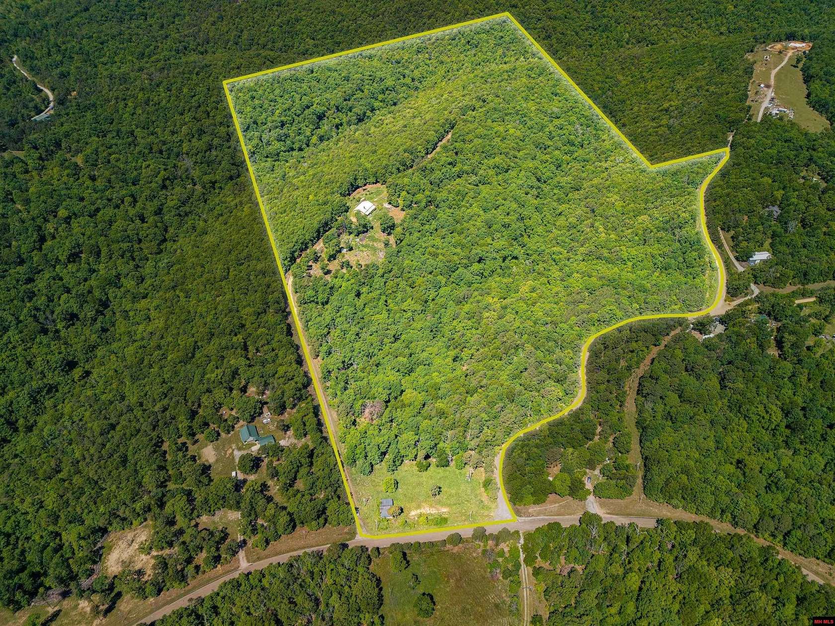 65.8 Acres of Land with Home for Sale in Yellville, Arkansas