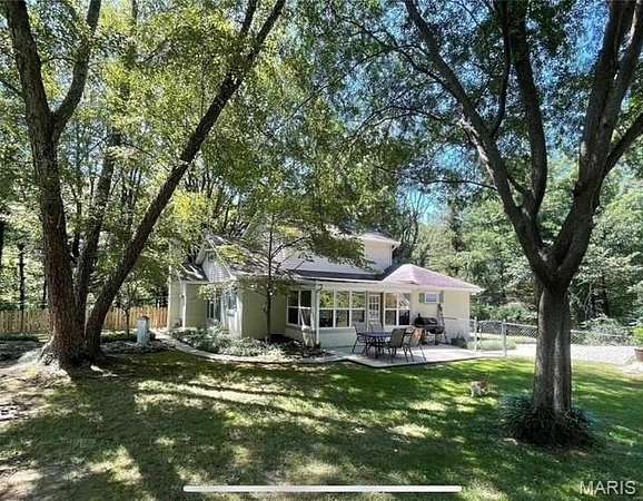 1.52 Acres of Residential Land with Home for Sale in Cape Girardeau, Missouri