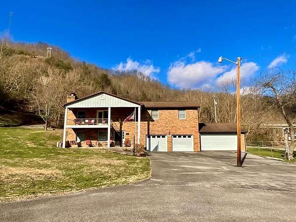 1.87 Acres of Residential Land with Home for Sale in Pikeville, Kentucky