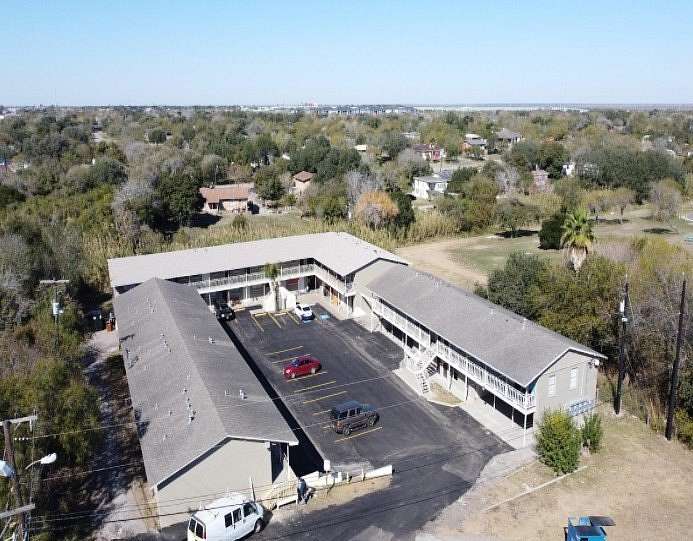 2.16 Acres of Improved Mixed-Use Land for Sale in Corpus Christi, Texas