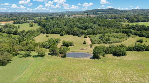 16.4 Acres of Land for Sale in Shelbyville, Tennessee