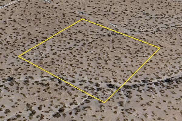 2.35 Acres of Residential Land for Sale in Golden Valley, Arizona