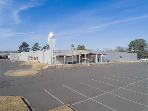 5 Acres of Improved Commercial Land for Sale in Cabot, Arkansas