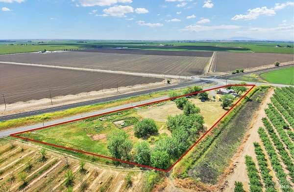 3 Acres of Residential Land with Home for Sale in Dixon, California