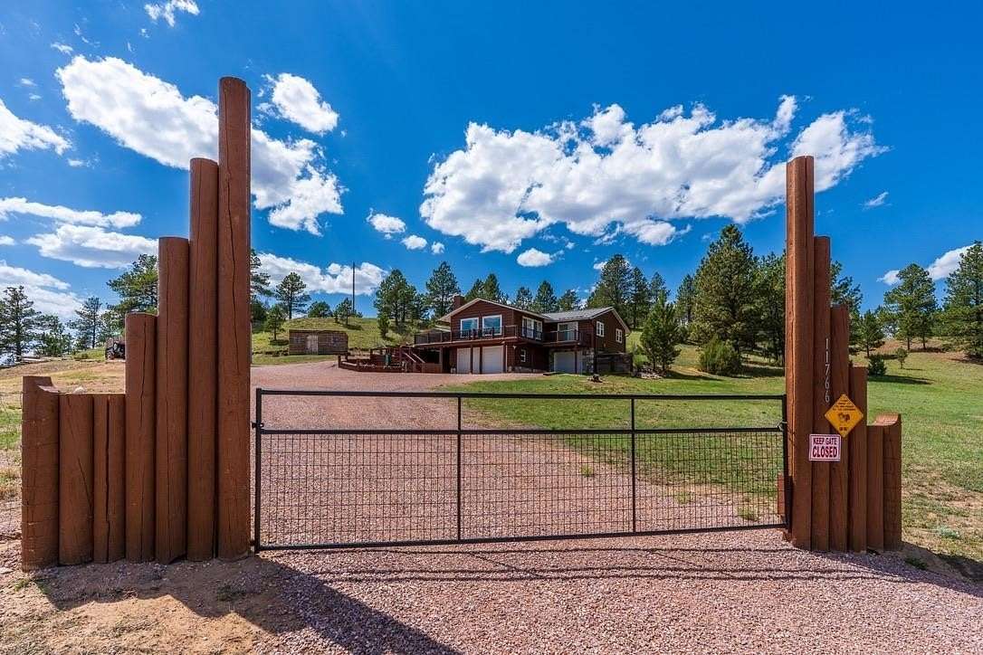 40 Acres of Land with Home for Sale in Hot Springs, South Dakota