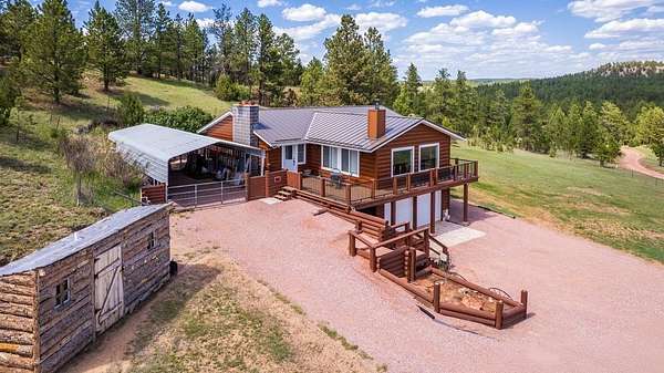 40 Acres of Land with Home for Sale in Hot Springs, South Dakota