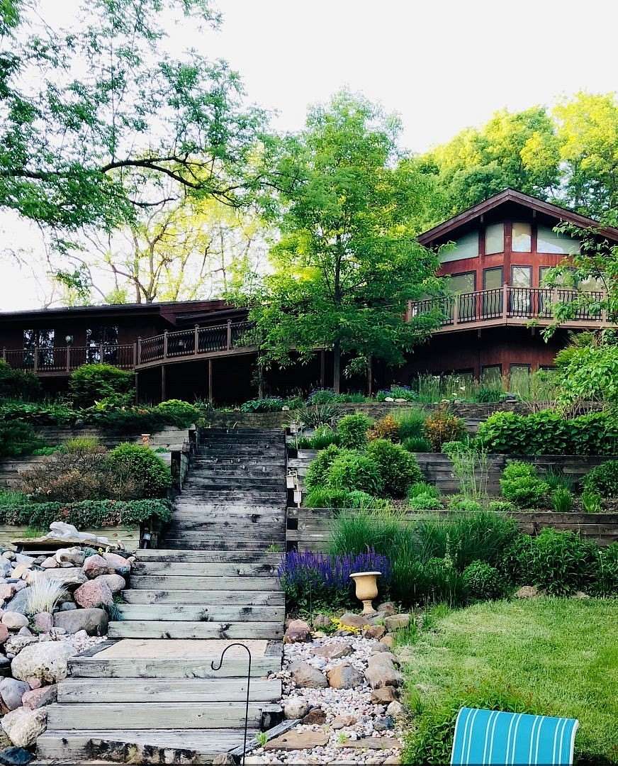 18 Acres of Recreational Land with Home for Sale in Plano, Illinois