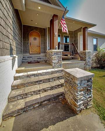 7.13 Acres of Residential Land with Home for Sale in Greenbrier, Arkansas