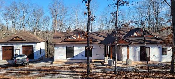 3.35 Acres of Residential Land with Home for Sale in Sparta, Tennessee