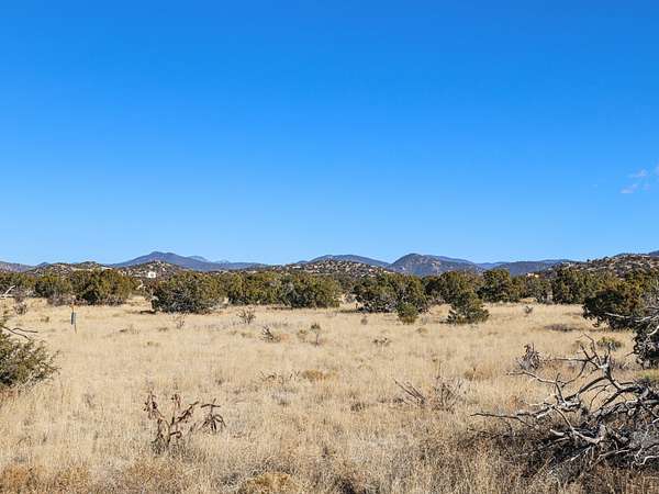 5.7 Acres of Land for Sale in Santa Fe, New Mexico