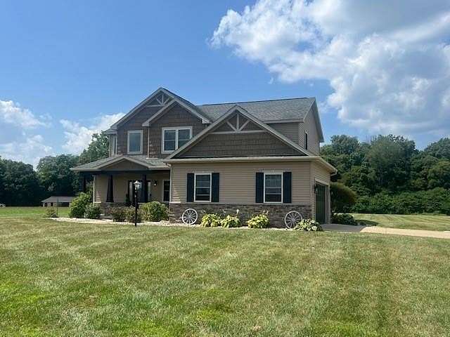 6.1 Acres of Residential Land with Home for Sale in Catlin, Illinois