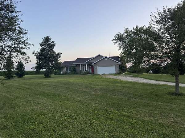 5 Acres of Residential Land with Home for Sale in Steward, Illinois