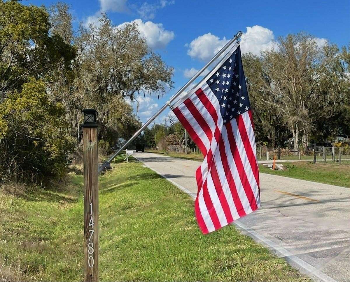 7 Acres of Residential Land for Sale in Myakka City, Florida