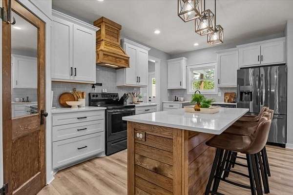 8.35 Acres of Residential Land with Home for Sale in Cumberland Furnace, Tennessee